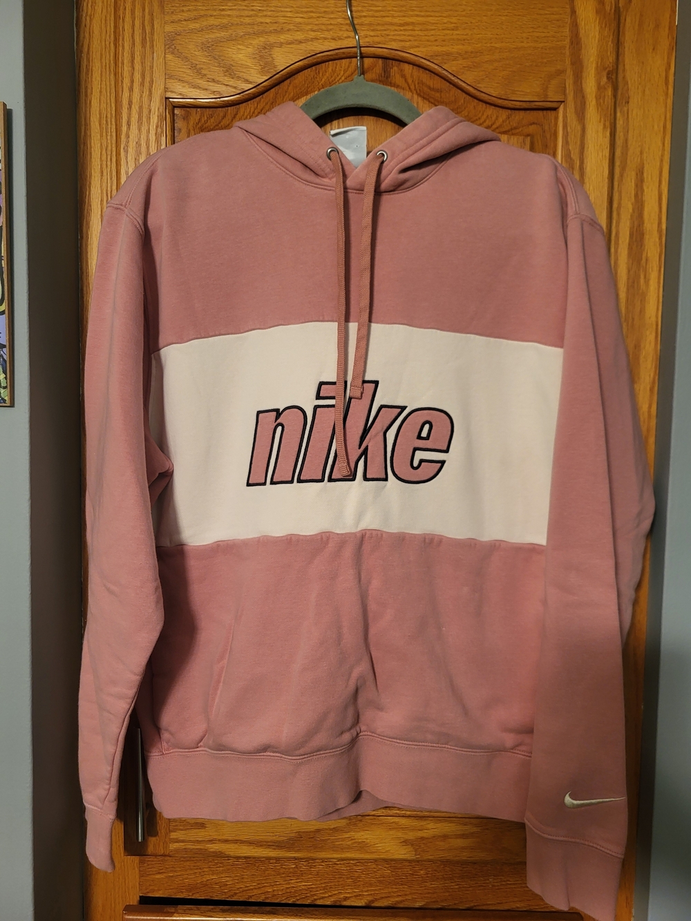 Nike Women's Fleece Logo Pullover Hoodie Pink Size Med
